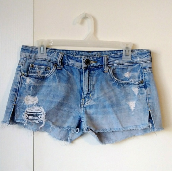 side slit denim shorts